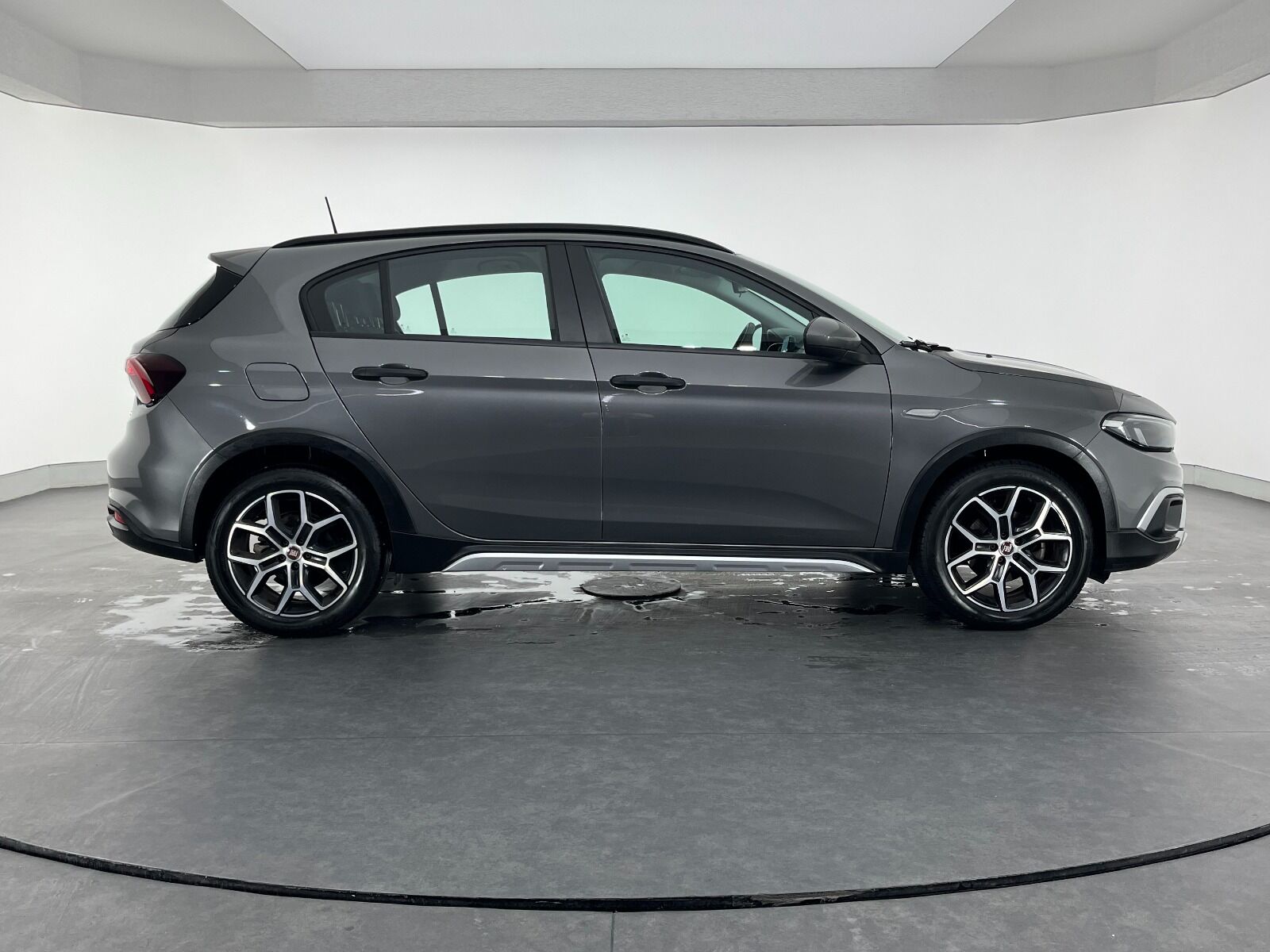 Fiat Egea Cross 1.6 MultiJet Urban GSR Traction+ DCT - 2024 - Detay