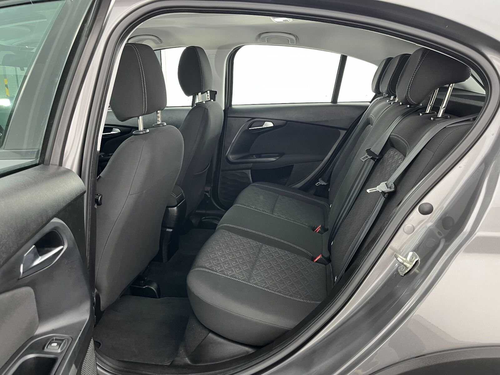 Fiat Egea Cross 1.6 MultiJet Urban GSR Traction+ DCT - 2024 - Detay