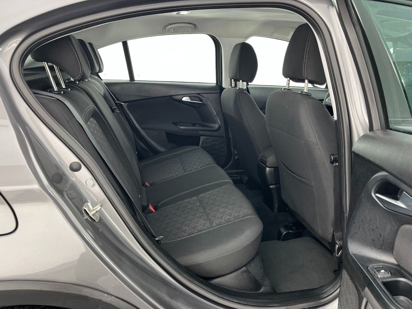 Fiat Egea Cross 1.6 MultiJet Urban GSR Traction+ DCT - 2024 - Detay