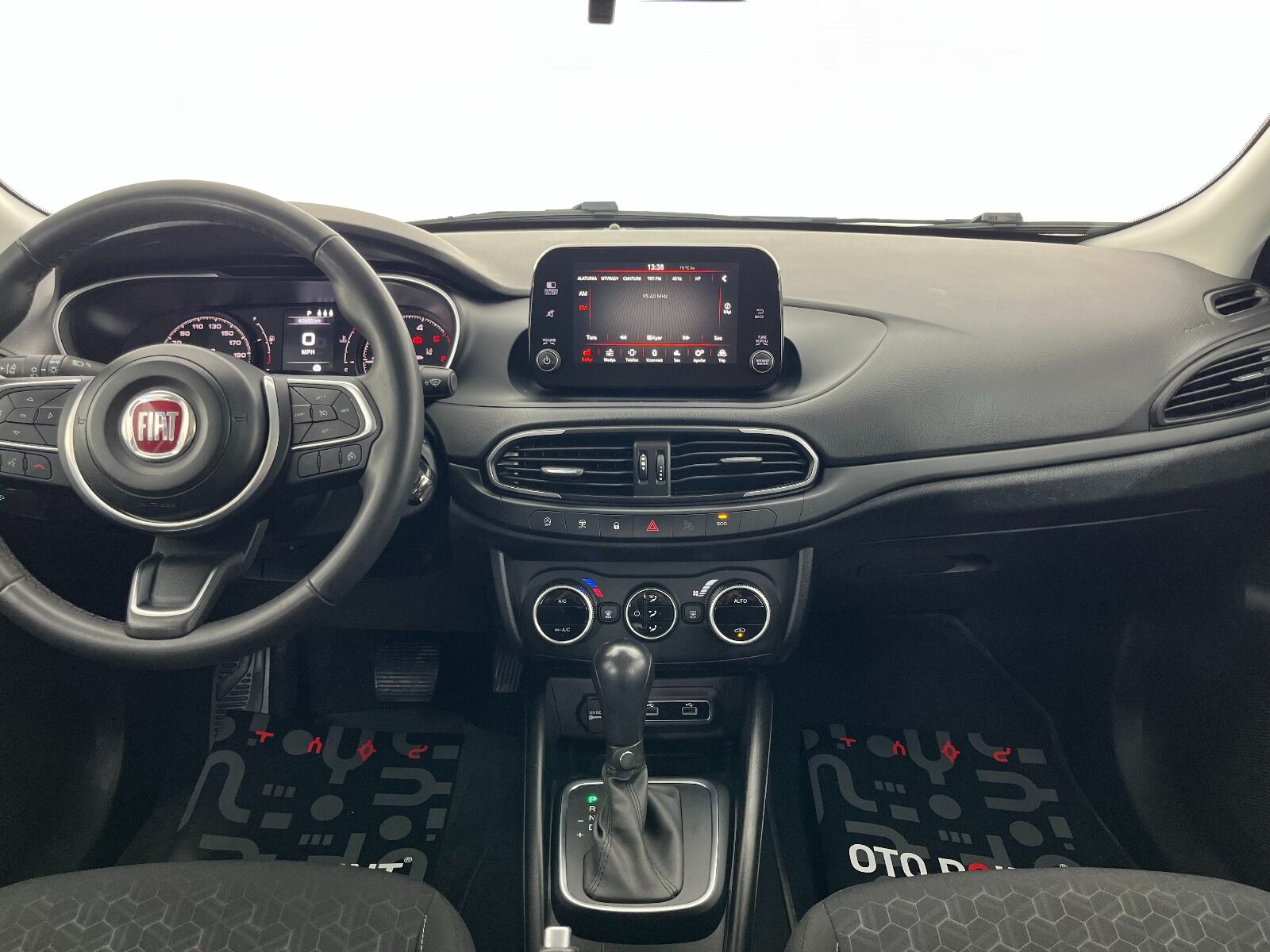 Fiat Egea Cross 1.6 MultiJet Urban GSR Traction+ DCT - 2024 - Detay