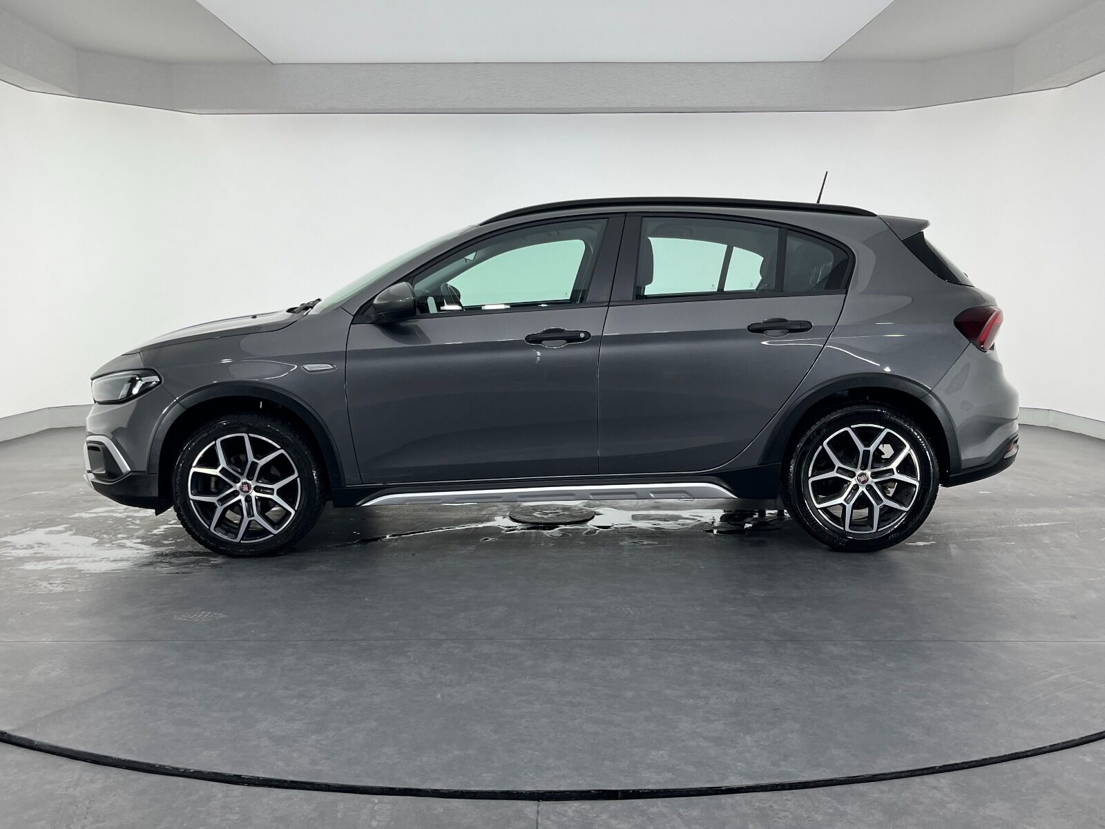 Fiat Egea Cross 1.6 MultiJet Urban GSR Traction+ DCT - 2024 - Detay