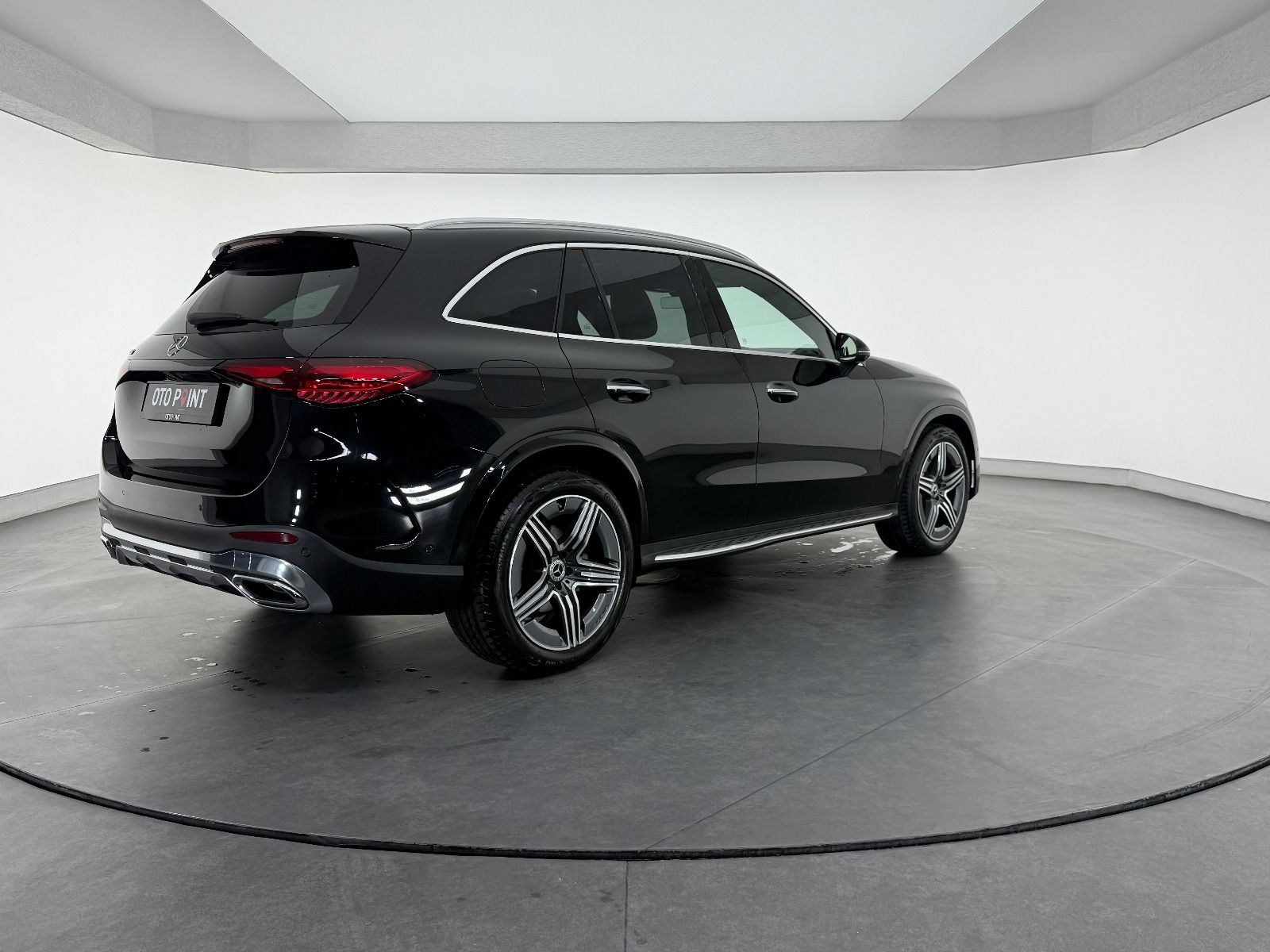 Mercedes-Benz GLC 180 AMG - 2024 - Detay