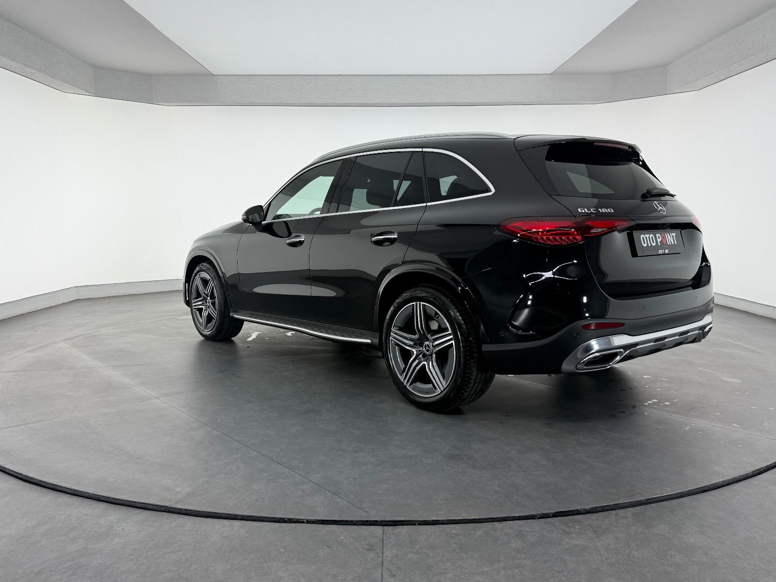 Mercedes-Benz GLC 180 AMG - 2024 - Detay