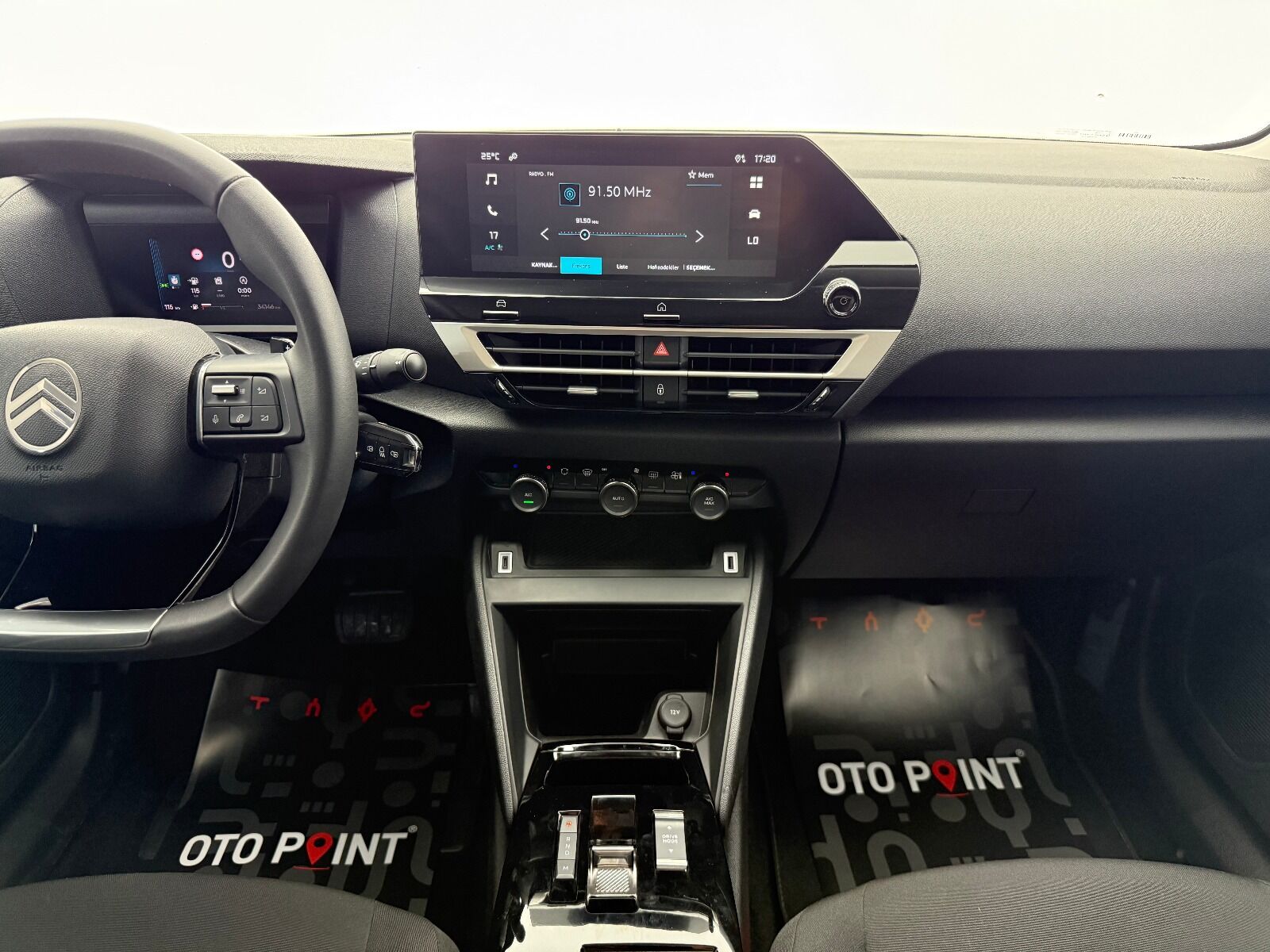 Citroen C4 X 1.2 Puretech You EAT8 - 2025 - Detay