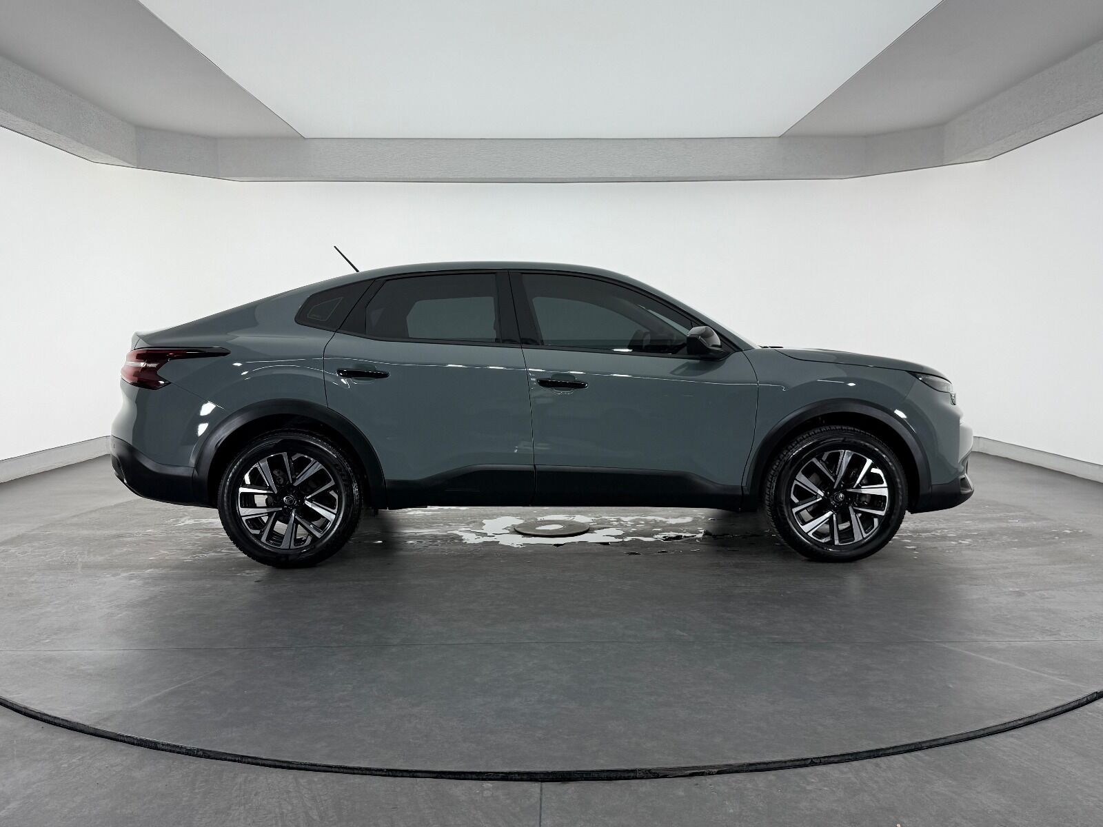 Citroen C4 X 1.2 Puretech You EAT8 - 2025 - Detay