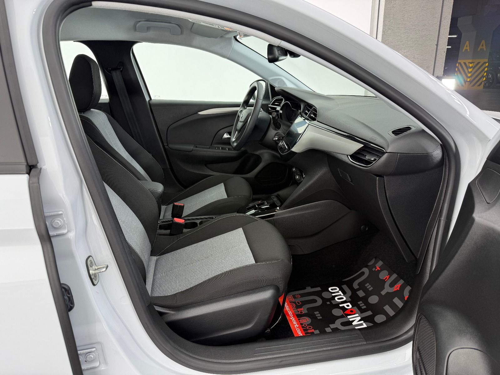 Opel Corsa 1.2 T Edition AT8 - 2025 - Detay