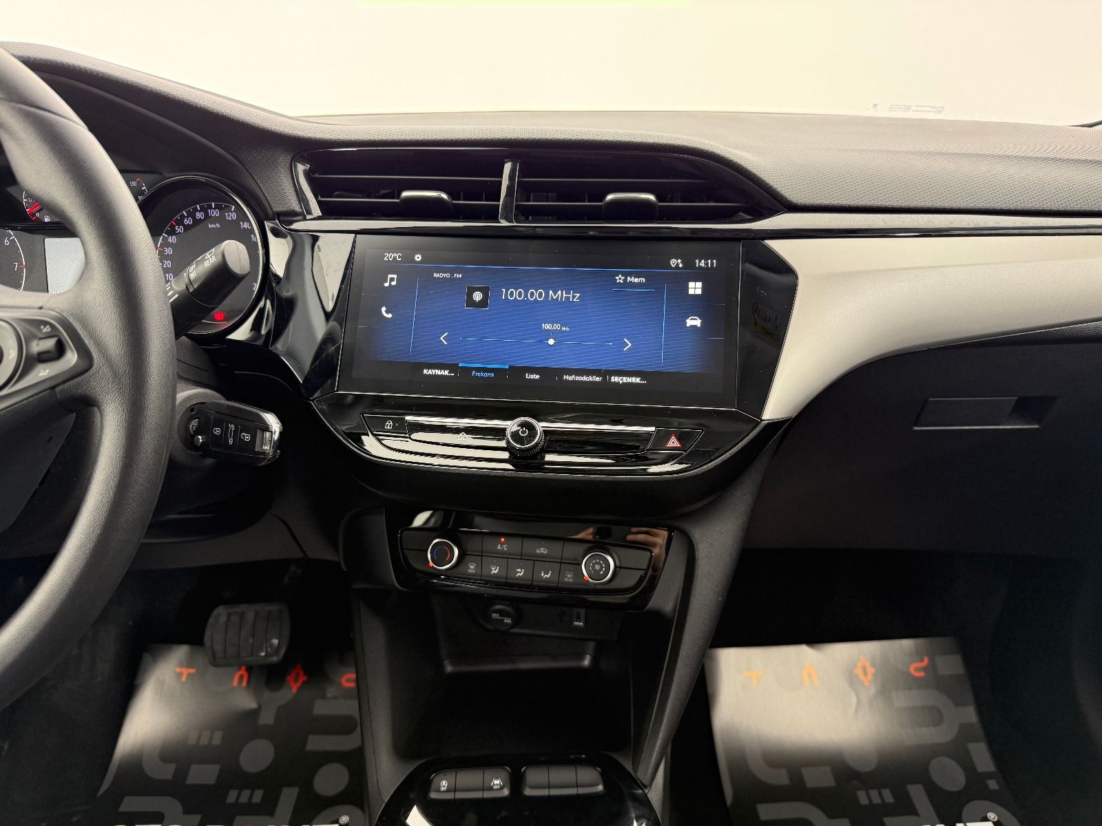 Opel Corsa 1.2 T Edition AT8 - 2025 - Detay