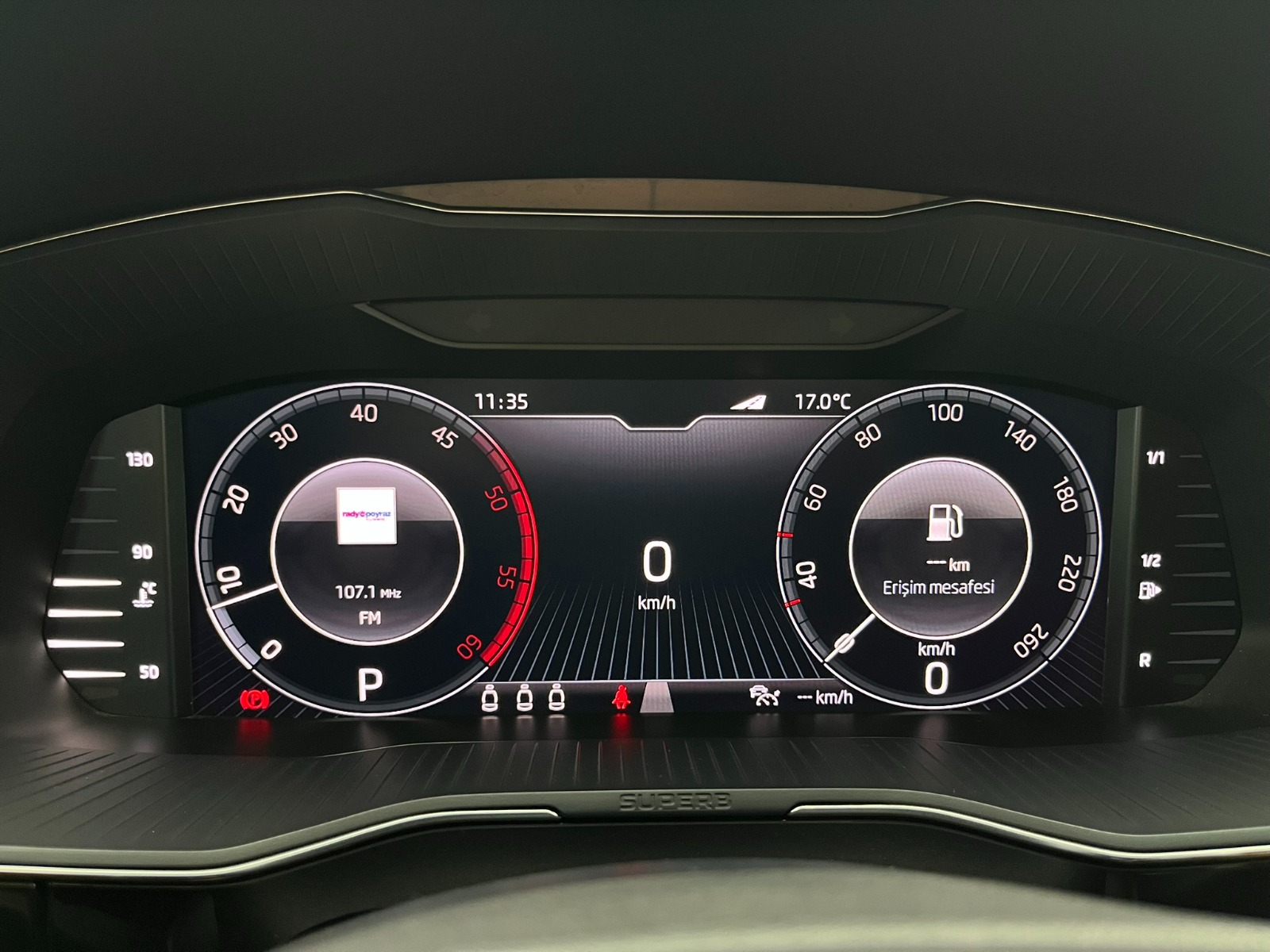 Skoda Superb Sedan 2.0 TDI SCR 4x4 L&K Crystal DSG - 2020 - Detay