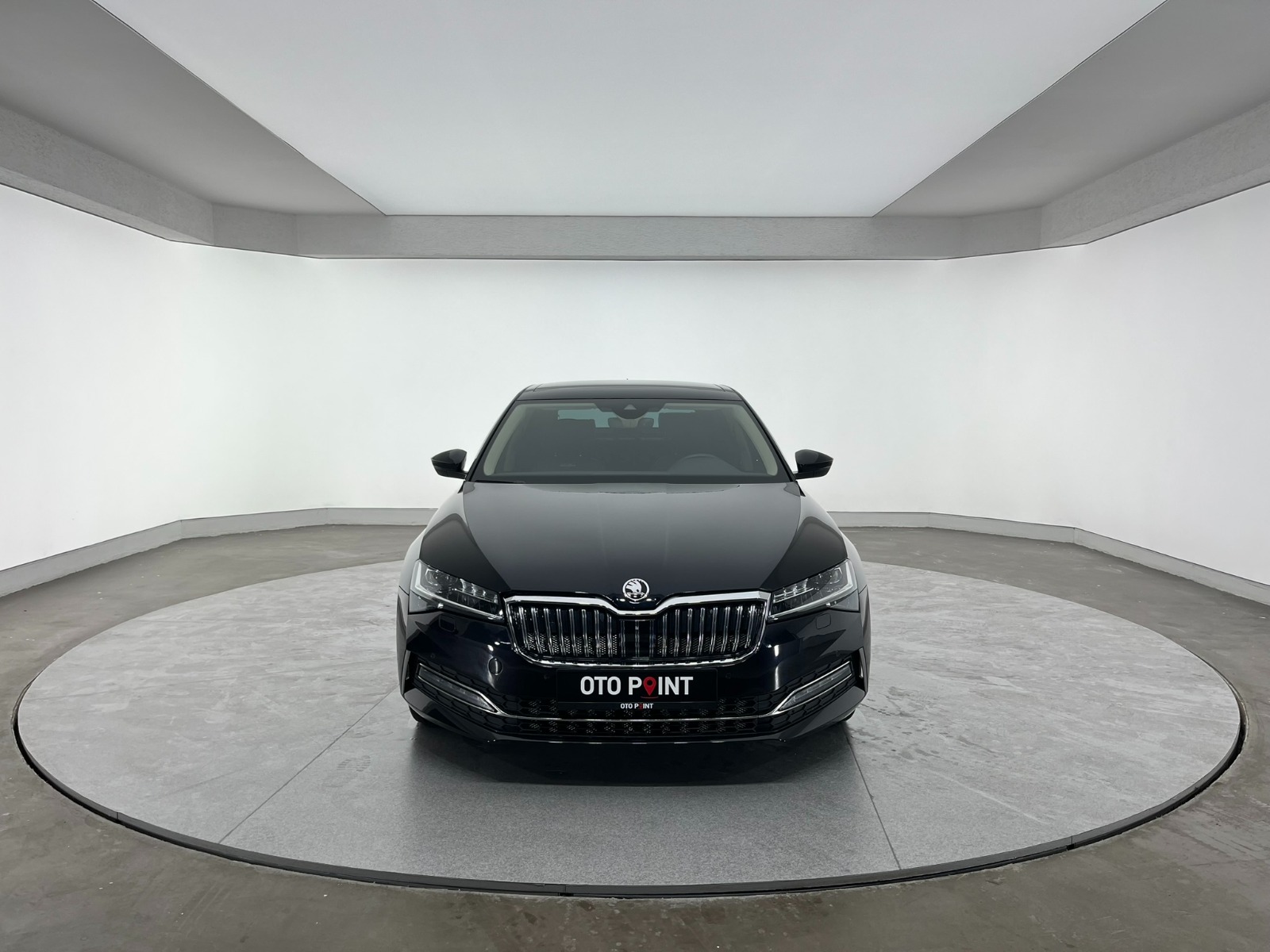 Skoda Superb Sedan 2.0 TDI SCR 4x4 L&K Crystal DSG - 2020