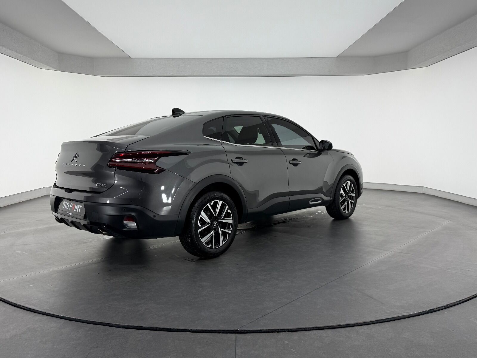 Citroen C4 X 1.2 Puretech Shine EAT8 - 2023 - Detay