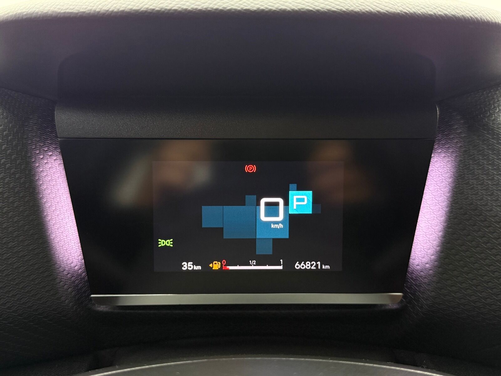 Citroen C4 X 1.2 Puretech Shine EAT8 - 2023 - Detay