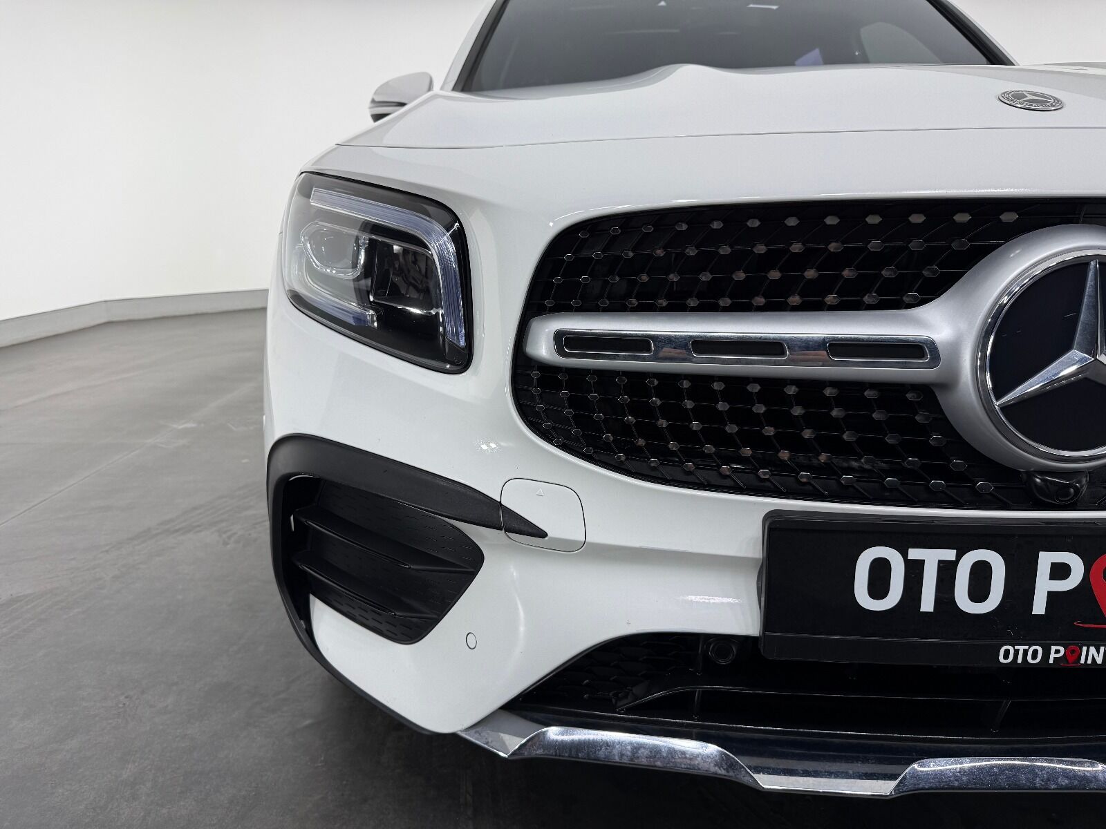 Mercedes-Benz GLB 200 AMG+ 4Matic DCT - 2023 - Detay