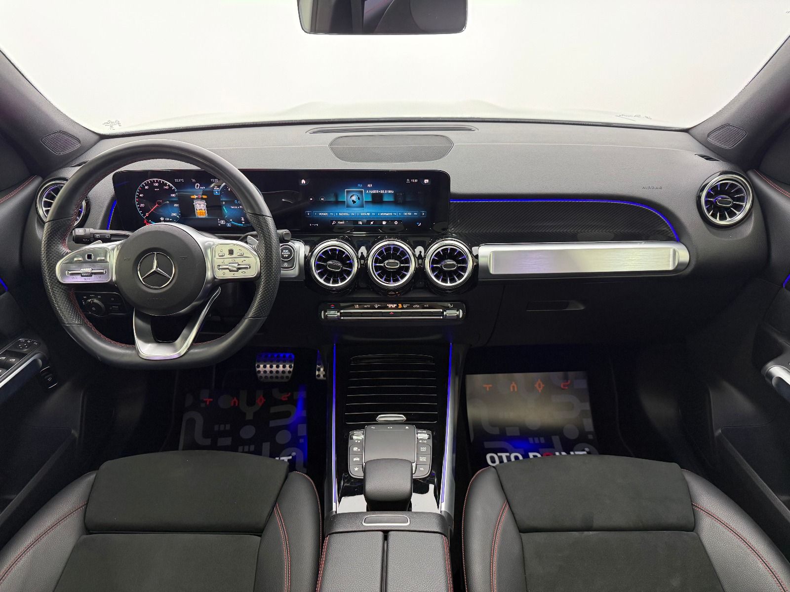 Mercedes-Benz GLB 200 AMG+ 4Matic DCT - 2023 - Detay