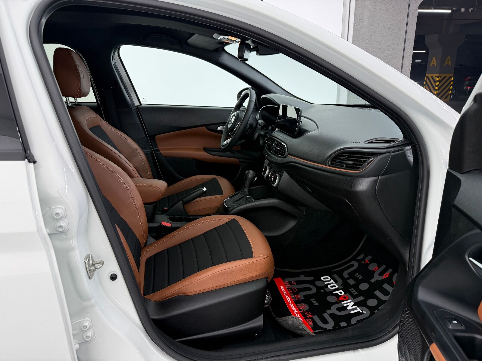 Fiat Egea Cross 1.6 MultiJet Limited GSR DCT TRCN+ - 2026 - Detay