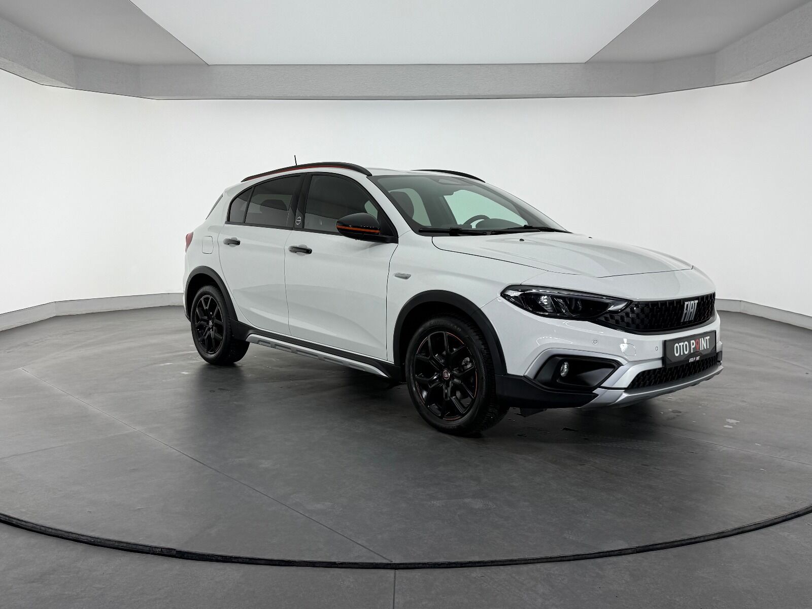Fiat Egea Cross 1.6 MultiJet Limited GSR DCT TRCN+ - 2026 - Detay