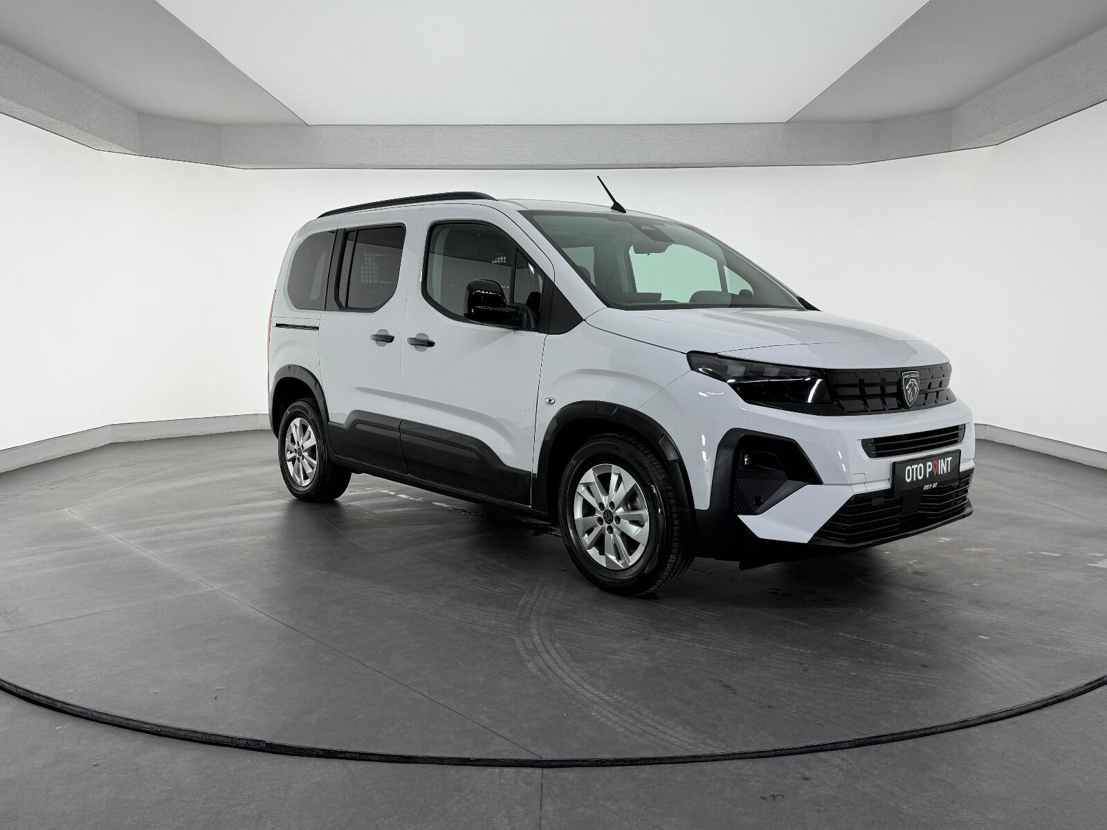Peugeot Rifter 1.5 BlueHDI Allure EAT8 - 2026 - Detay