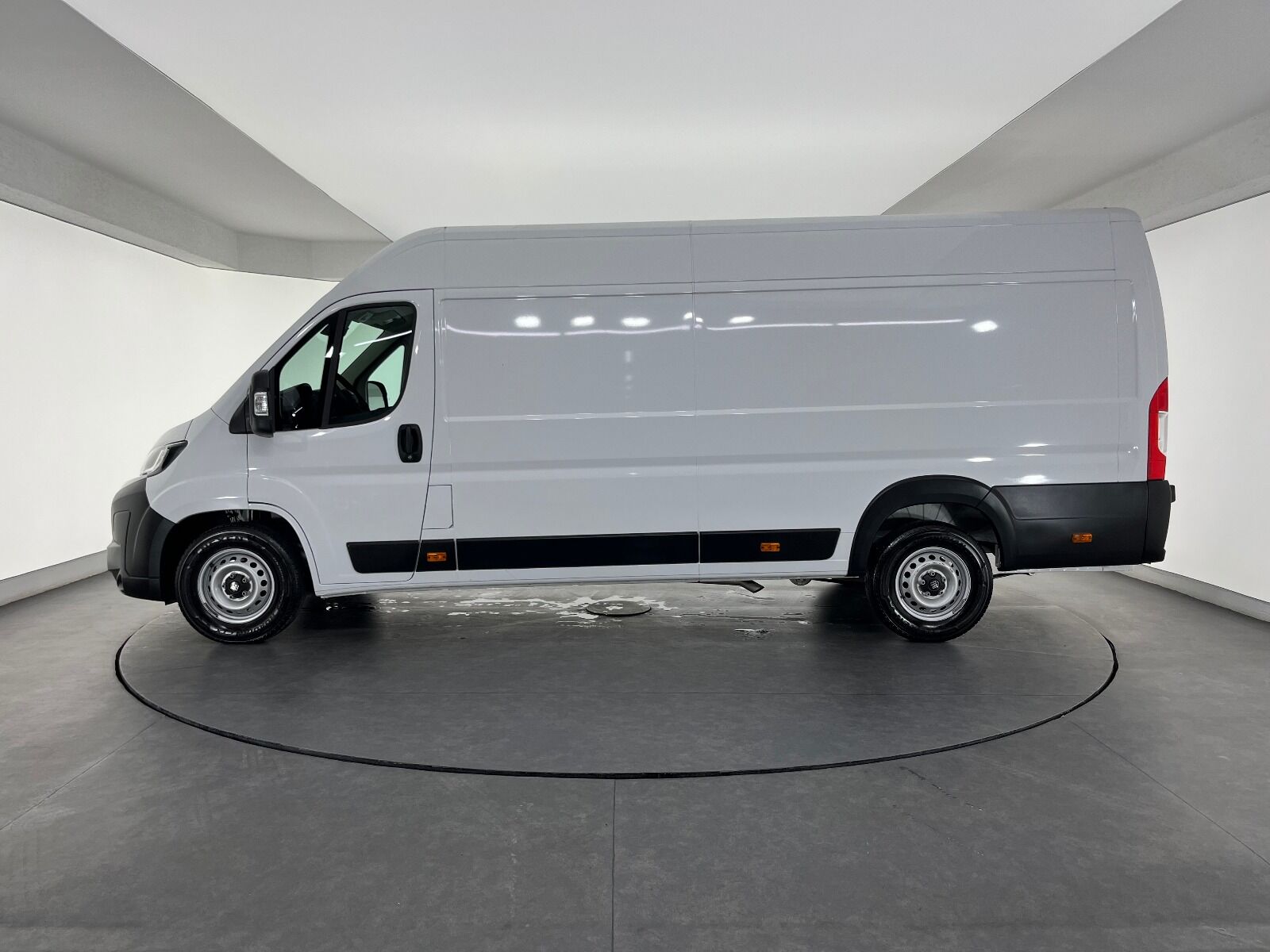 Fiat Ducato 2.2 MultiJet Maxi 15m3 S2 - 2025 - Detay