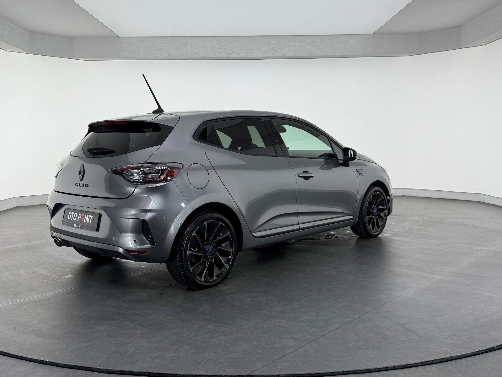 Renault Clio 1.0 TCE Techno Esprit Alpine X-Tronic - 2025 - Detay