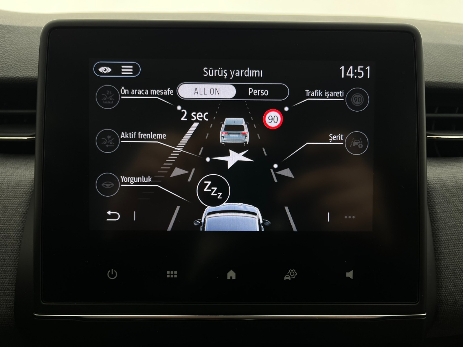 Renault Clio Hatchback 1.0 TCe Evolution X-Tronic - 2025 - Detay