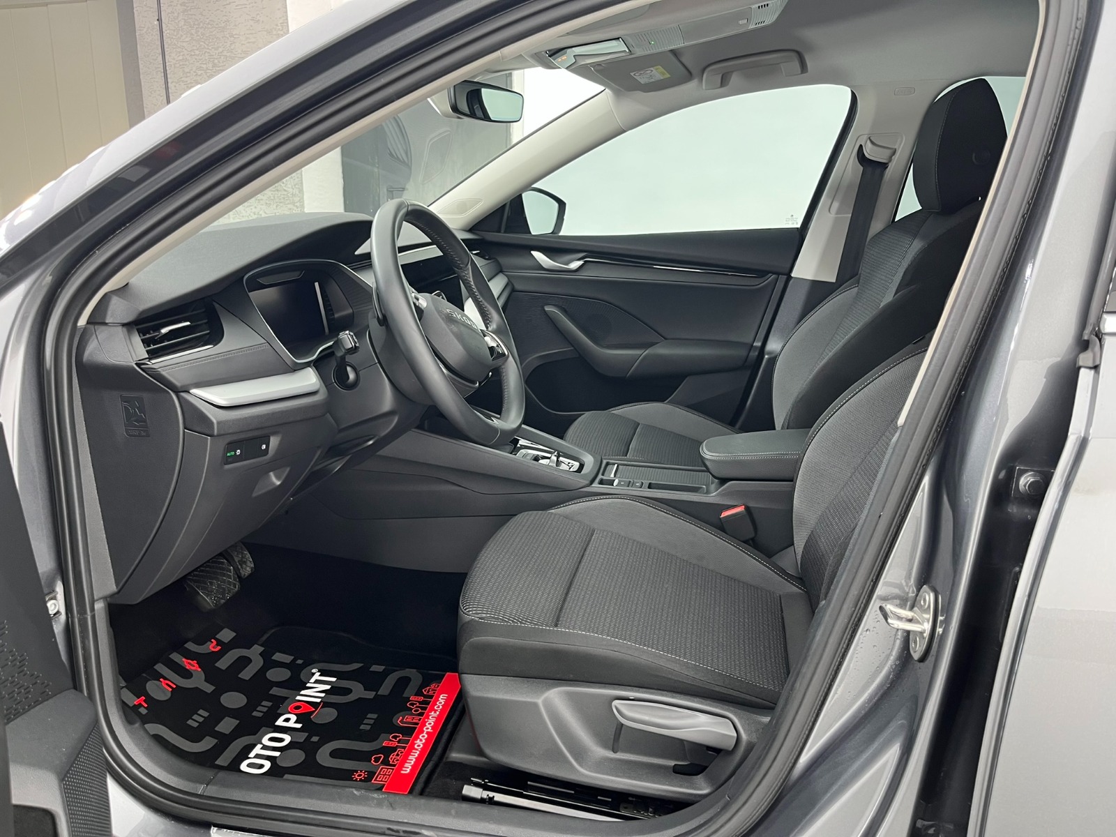 Skoda Octavia Sedan 1.5 TSI mHEV Premium DSG - 2025 - Detay