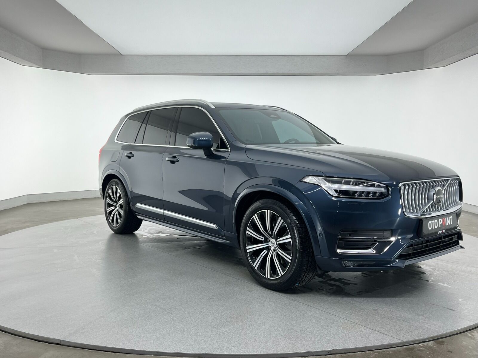 Volvo XC90 SUV 2.0 D B5 MHEV AWD Plus Bright Geartronic - 2024 - Detay