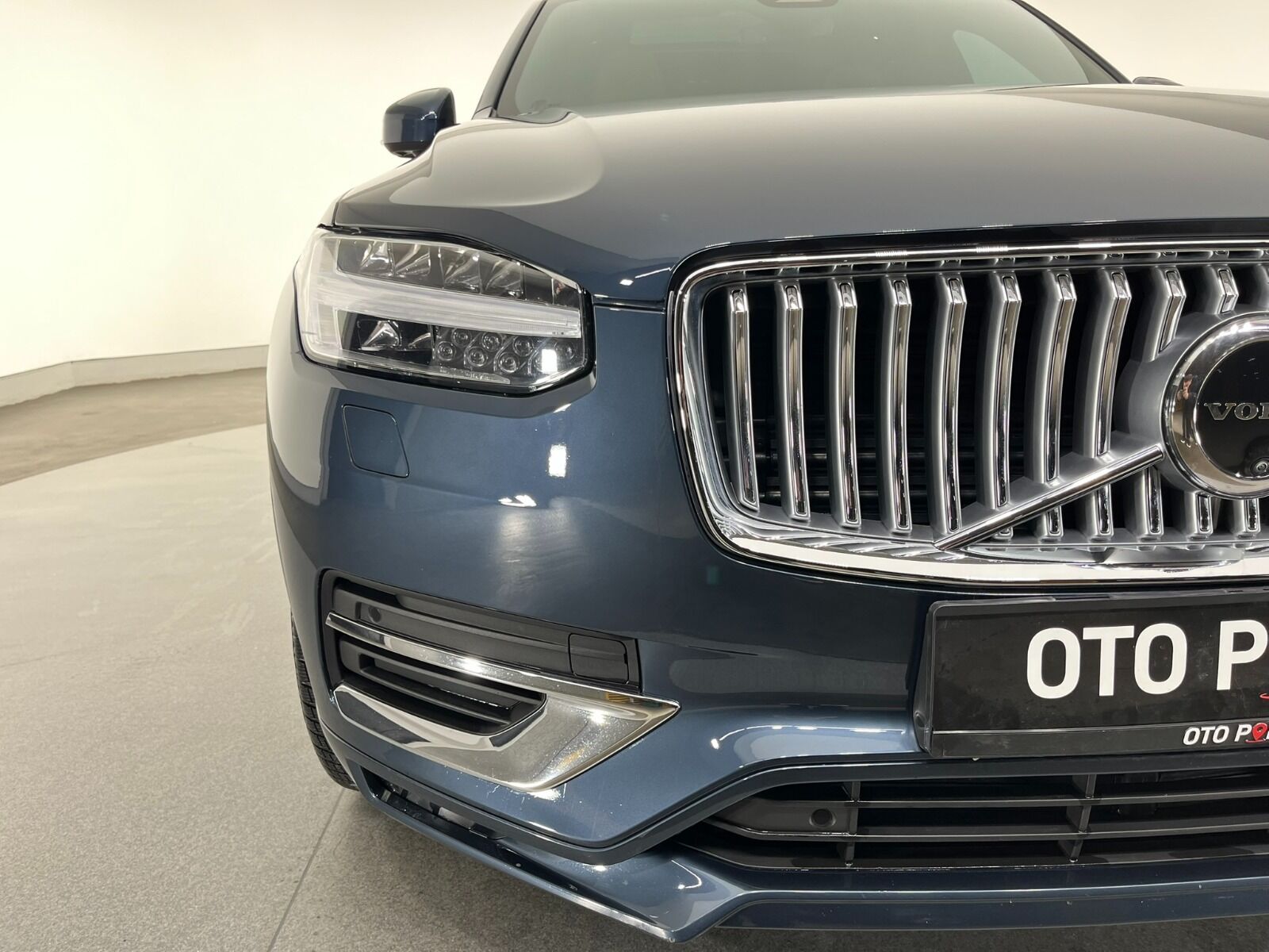 Volvo XC90 SUV 2.0 D B5 MHEV AWD Plus Bright Geartronic - 2024 - Detay
