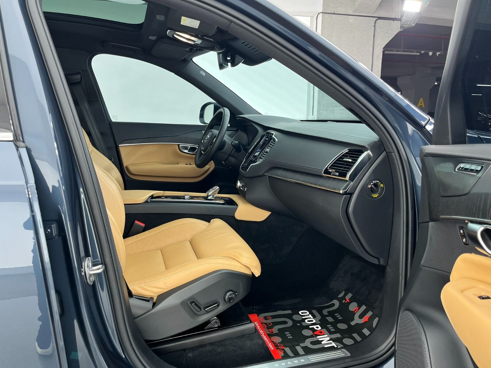 Volvo XC90 SUV 2.0 D B5 MHEV AWD Plus Bright Geartronic - 2024 - Detay