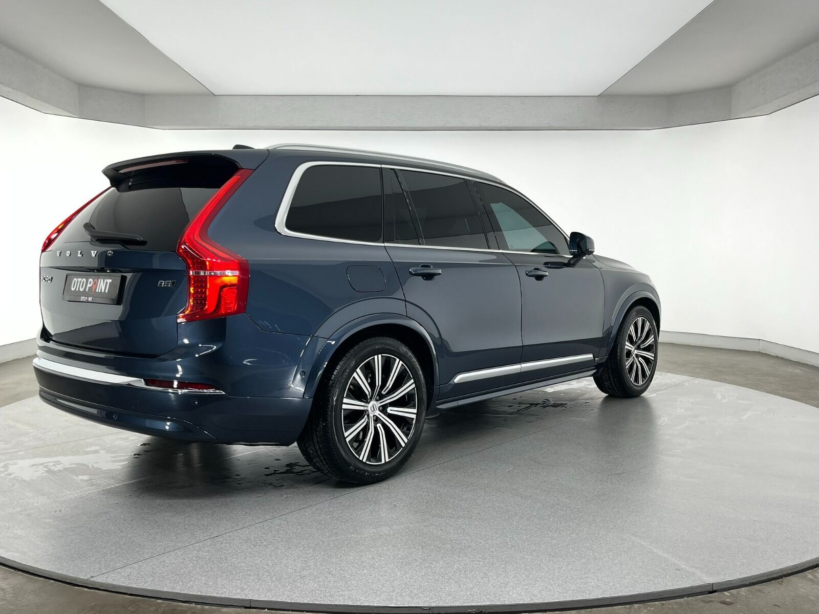 Volvo XC90 SUV 2.0 D B5 MHEV AWD Plus Bright Geartronic - 2024 - Detay