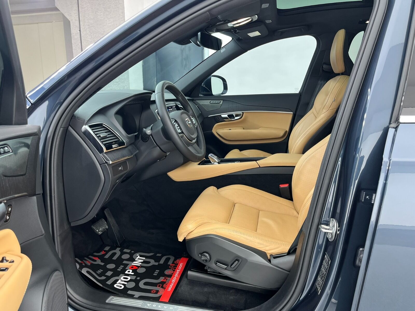 Volvo XC90 SUV 2.0 D B5 MHEV AWD Plus Bright Geartronic - 2024 - Detay