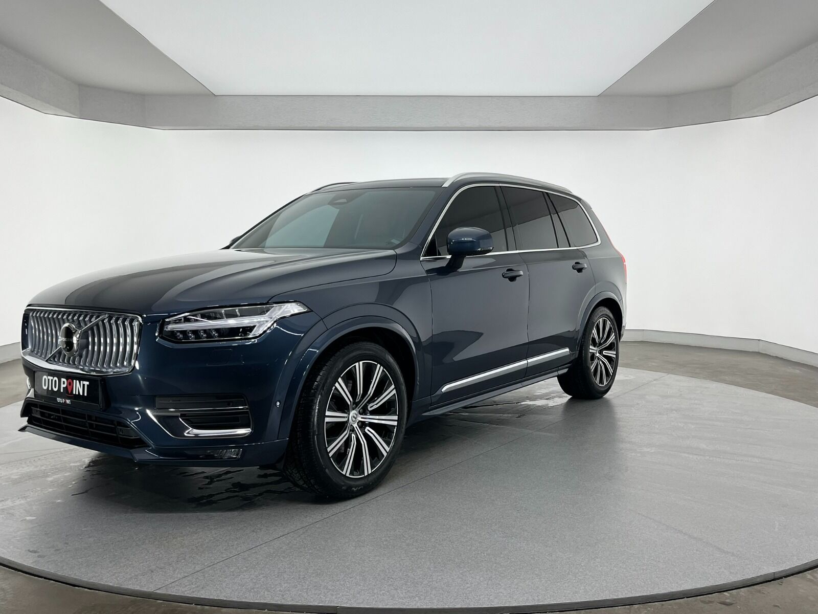 Volvo XC90 SUV 2.0 D B5 MHEV AWD Plus Bright Geartronic - 2024 - Detay