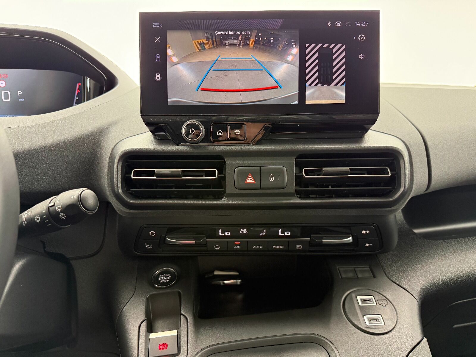 Peugeot Rifter 1.5 BlueHDI Allure EAT8 - 2026 - Detay