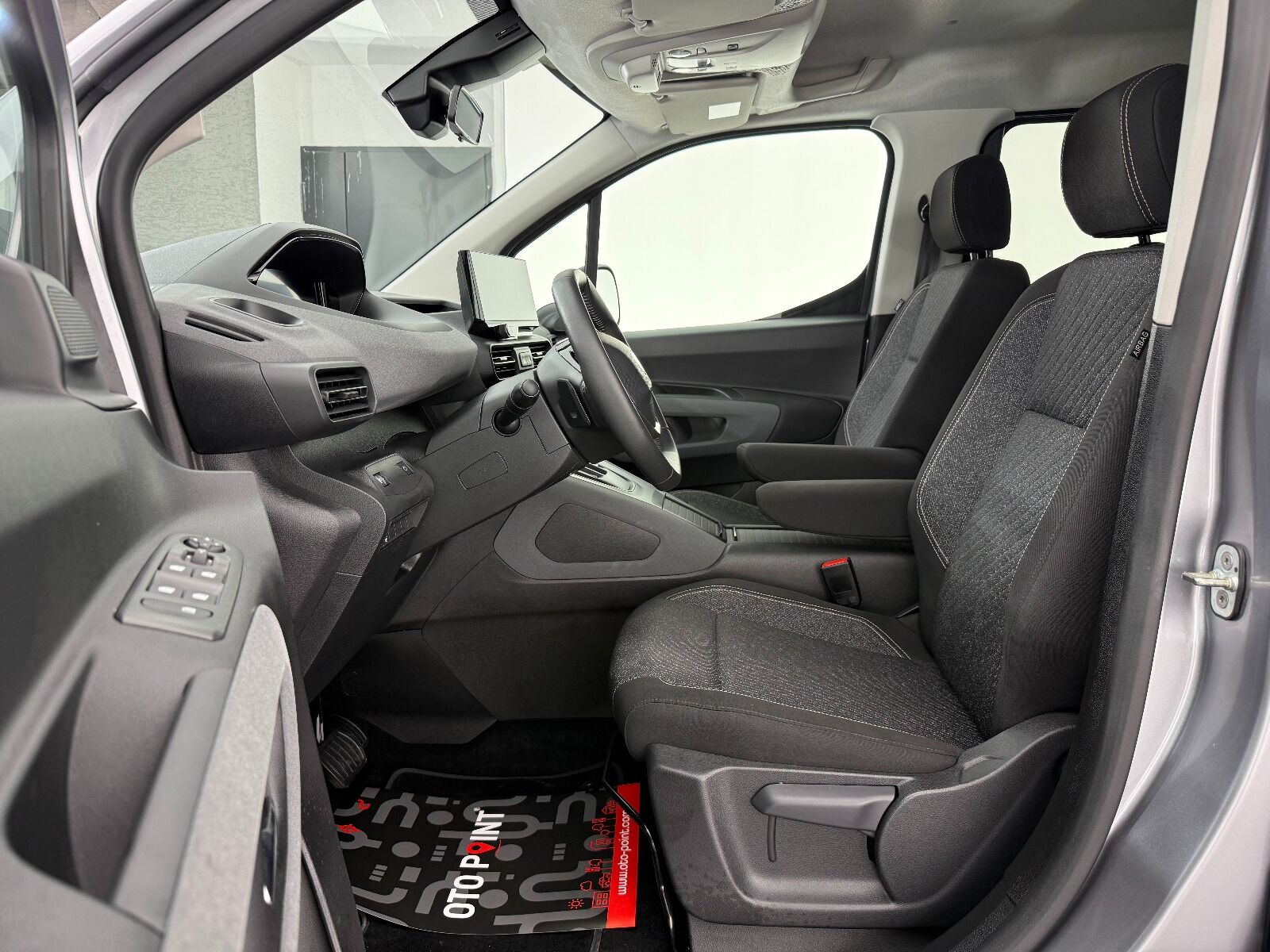Peugeot Rifter 1.5 BlueHDI Allure EAT8 - 2026 - Detay