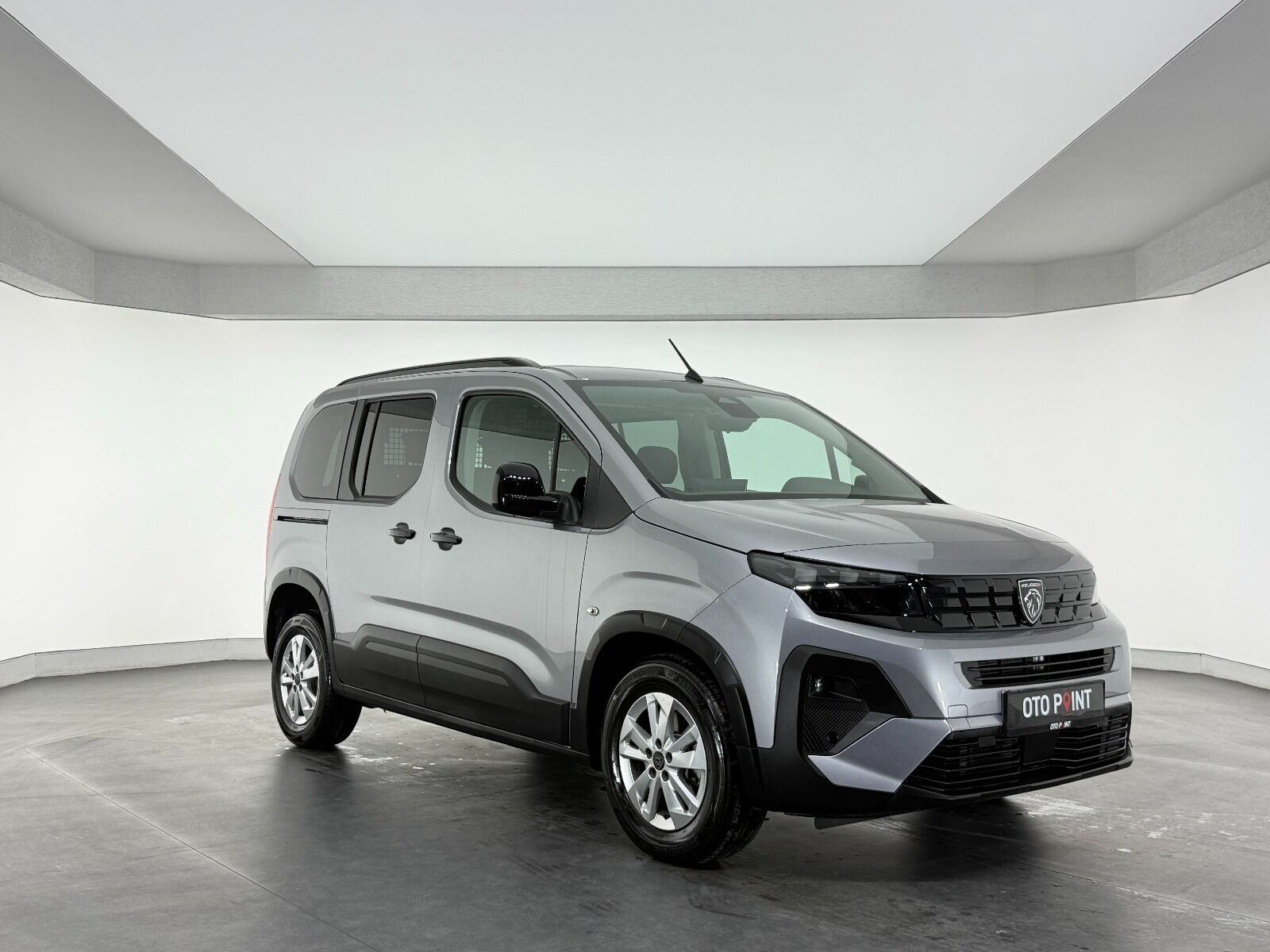 Peugeot Rifter 1.5 BlueHDI Allure EAT8 - 2026 - Detay