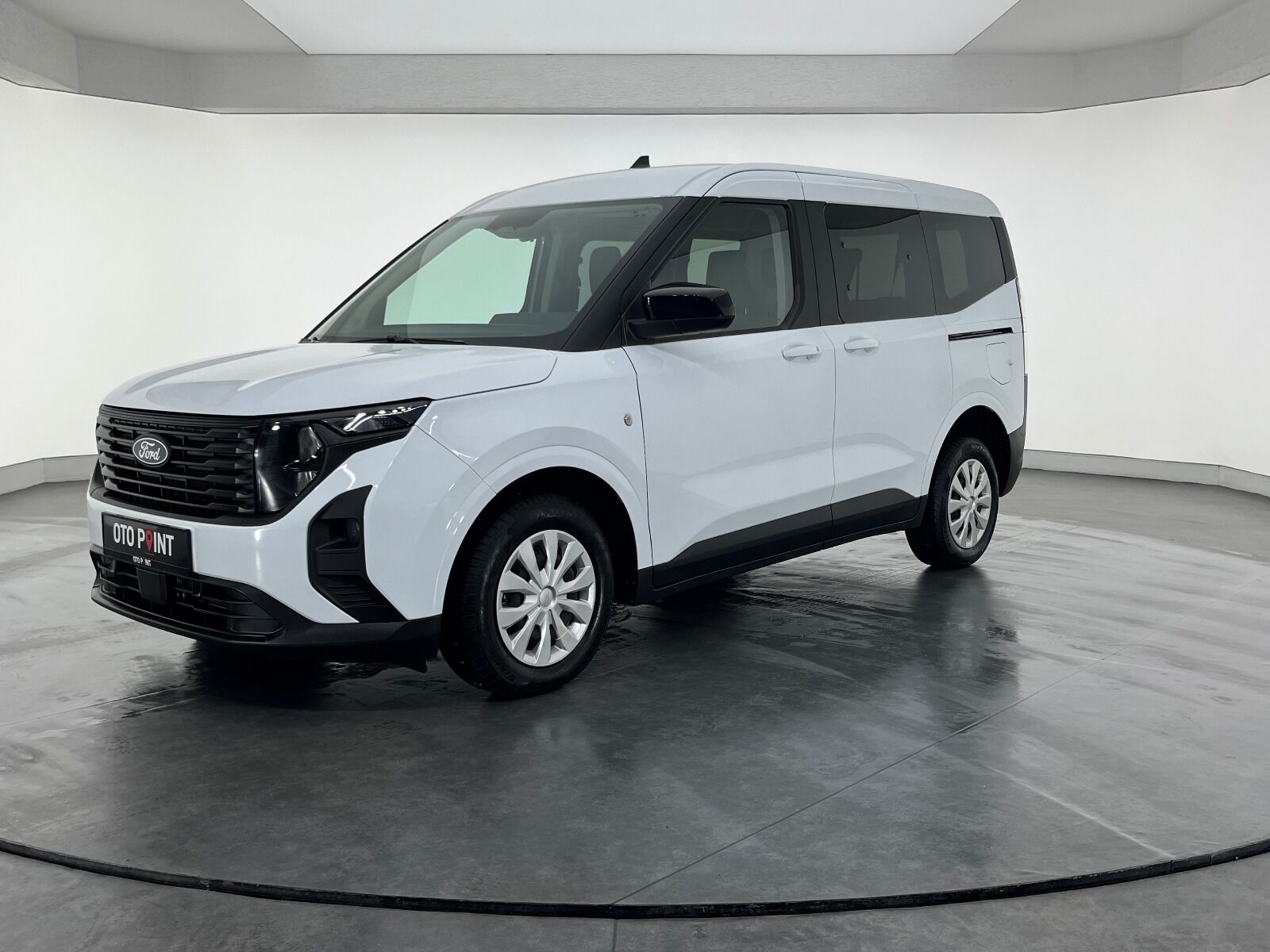 Ford Tourneo Courier 1.5L EcoBlue Deluxe - 2024 - Detay