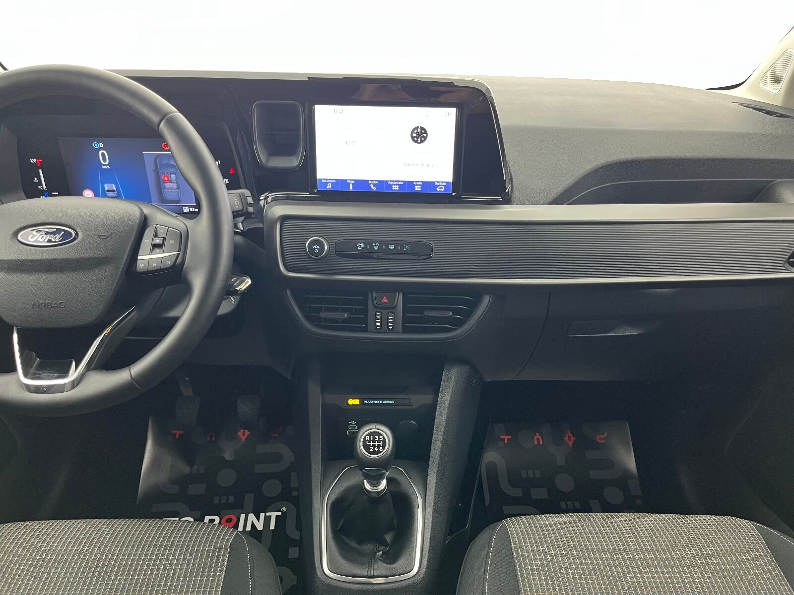 Ford Tourneo Courier 1.5L EcoBlue Deluxe - 2024 - Detay
