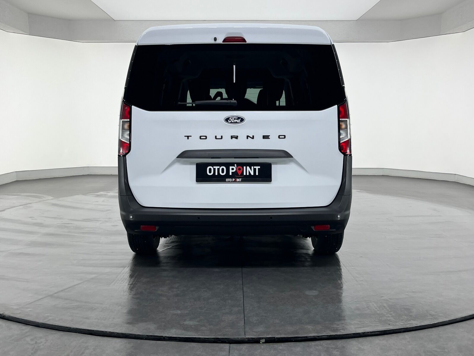 Ford Tourneo Courier 1.5L EcoBlue Deluxe - 2024 - Detay