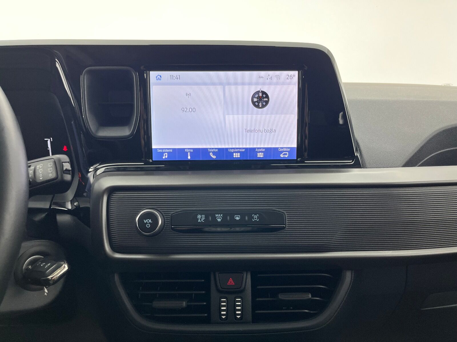 Ford Tourneo Courier 1.5L EcoBlue Deluxe - 2024 - Detay