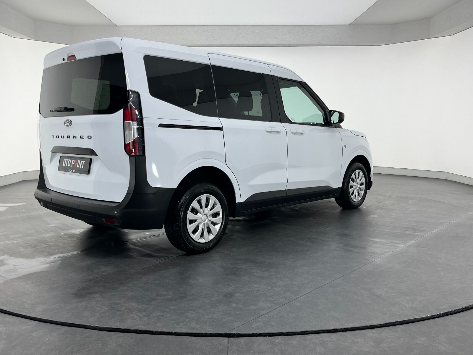 Ford Tourneo Courier Kombi 1.5 EcoBlue Deluxe - 2025 - Detay