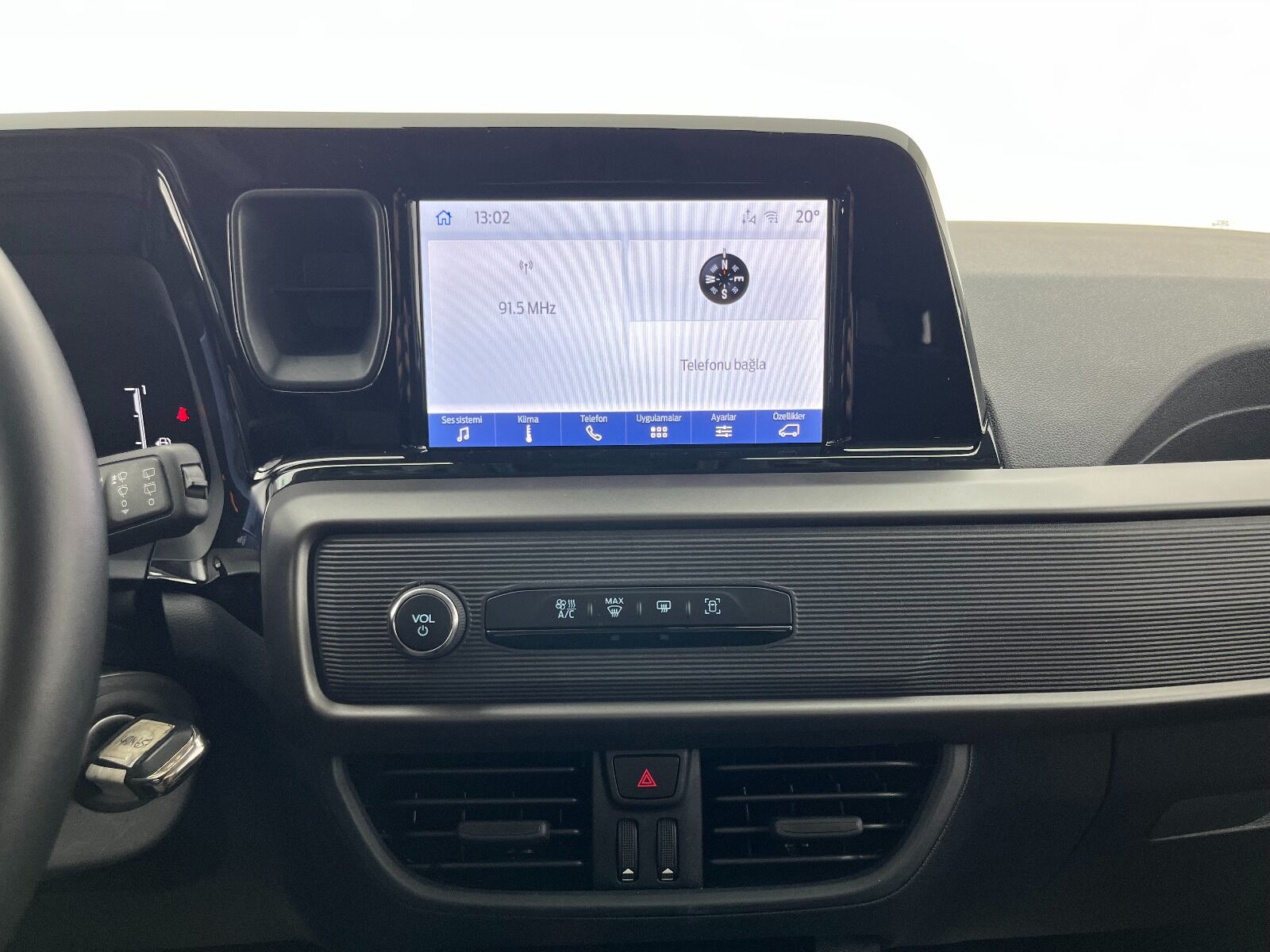 Ford Tourneo Courier Kombi 1.5 EcoBlue Deluxe - 2025 - Detay