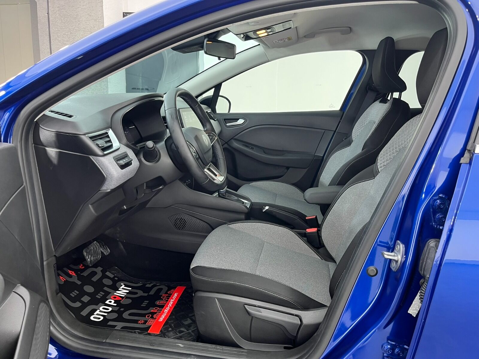 Renault Clio 1.0 TCE Evolution X-Tronic - 2025 - Detay