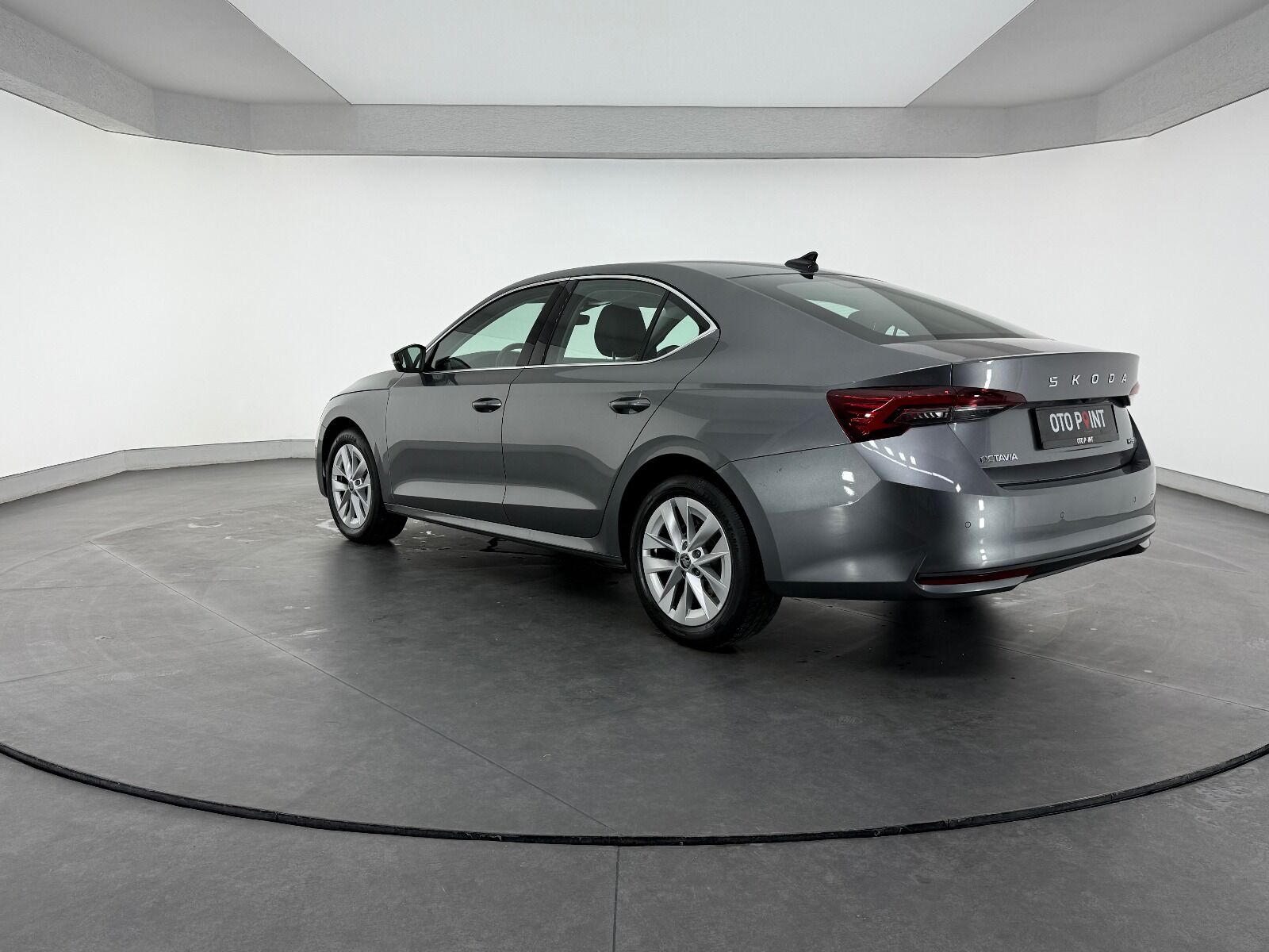 Skoda Octavia 1.5 TSI Mhev Premium DSG - 2025 - Detay