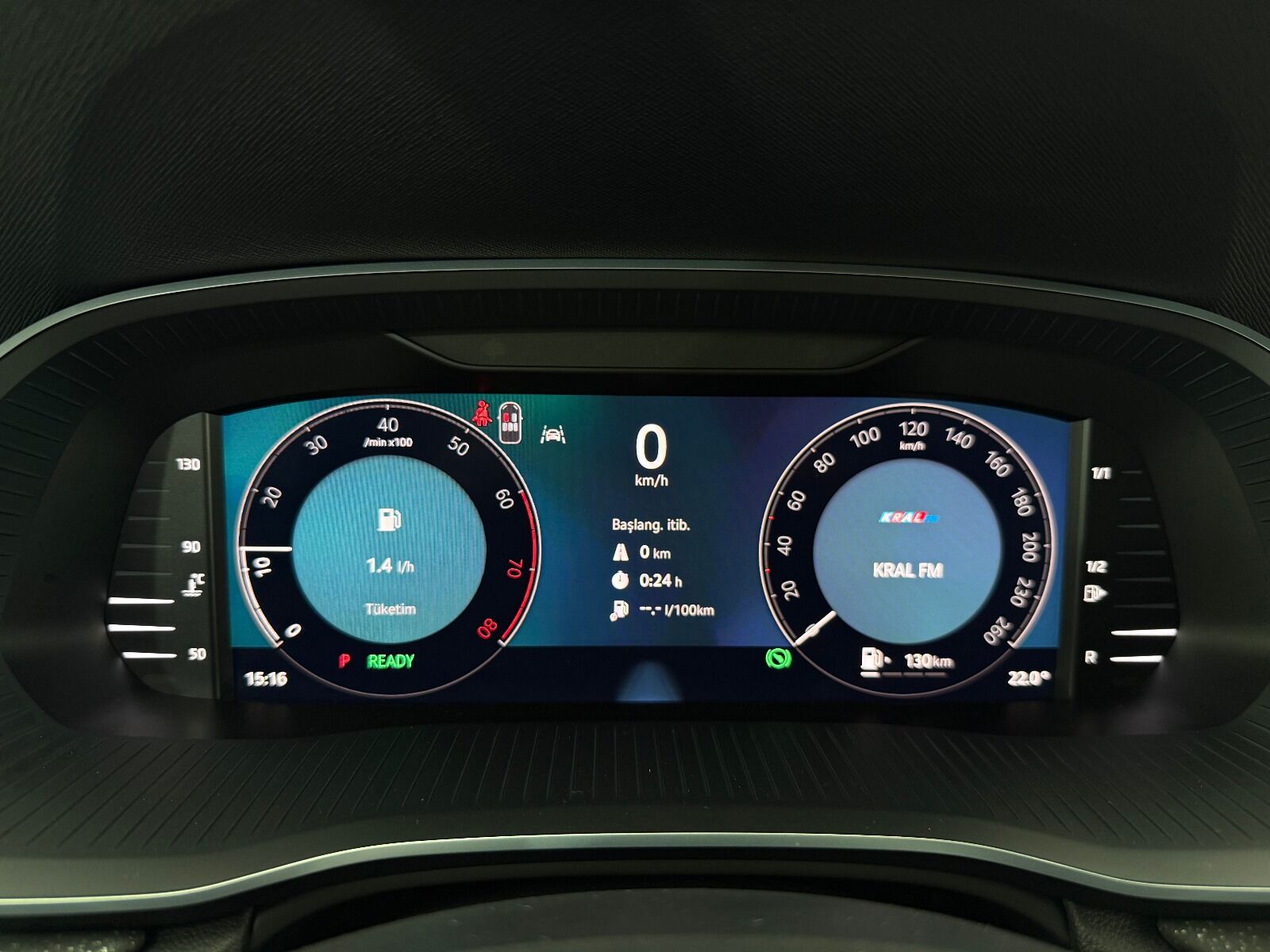 Skoda Octavia 1.5 TSI Mhev Premium DSG - 2025 - Detay