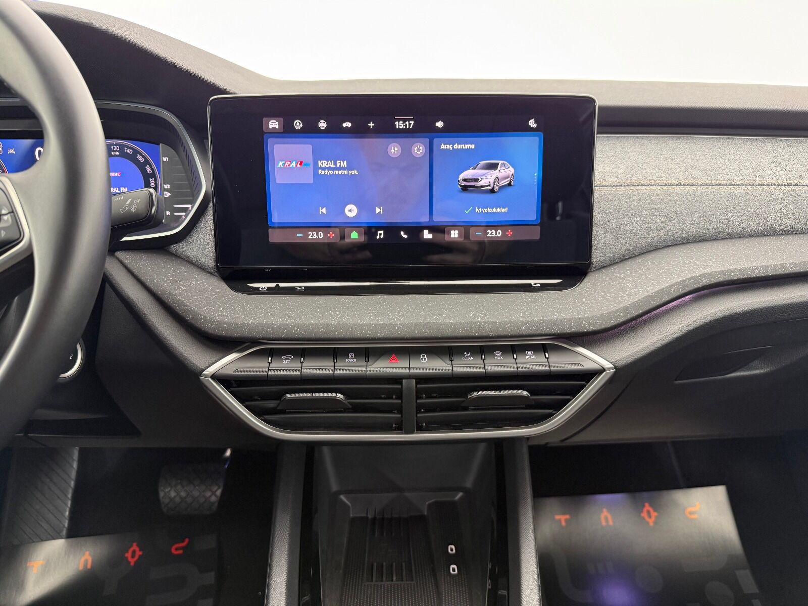 Skoda Octavia 1.5 TSI Mhev Premium DSG - 2025 - Detay