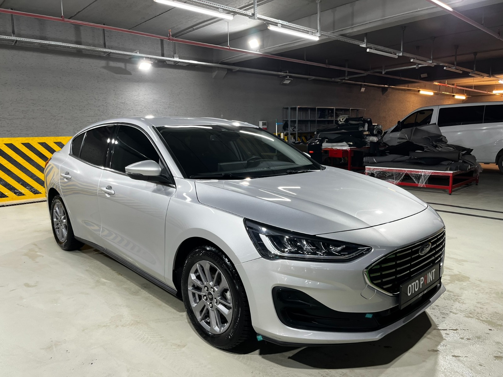 Ford Focus Sedan 1.5 TDCI EcoBlue Titanium Stil Otomatik - 2023