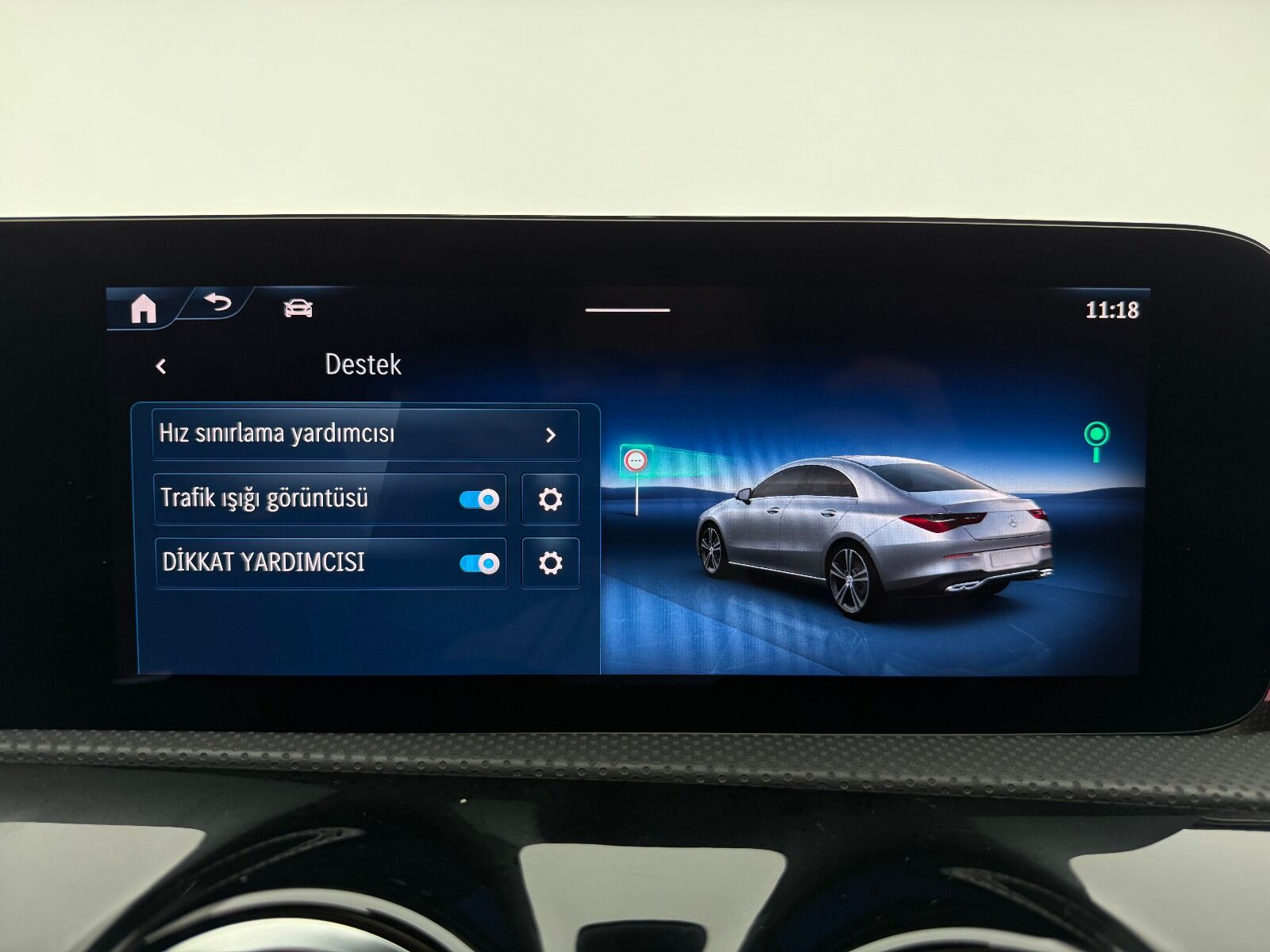 Mercedes-Benz CLA 200 AMG+ - 2023 - Detay