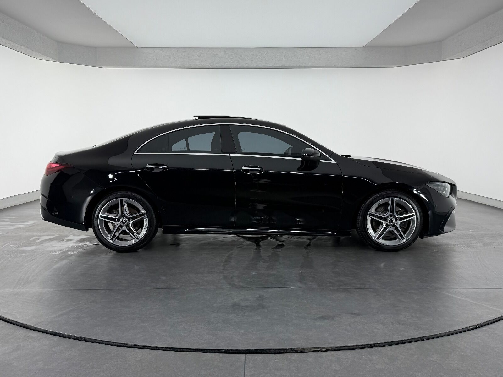 Mercedes-Benz CLA 200 AMG+ - 2023 - Detay