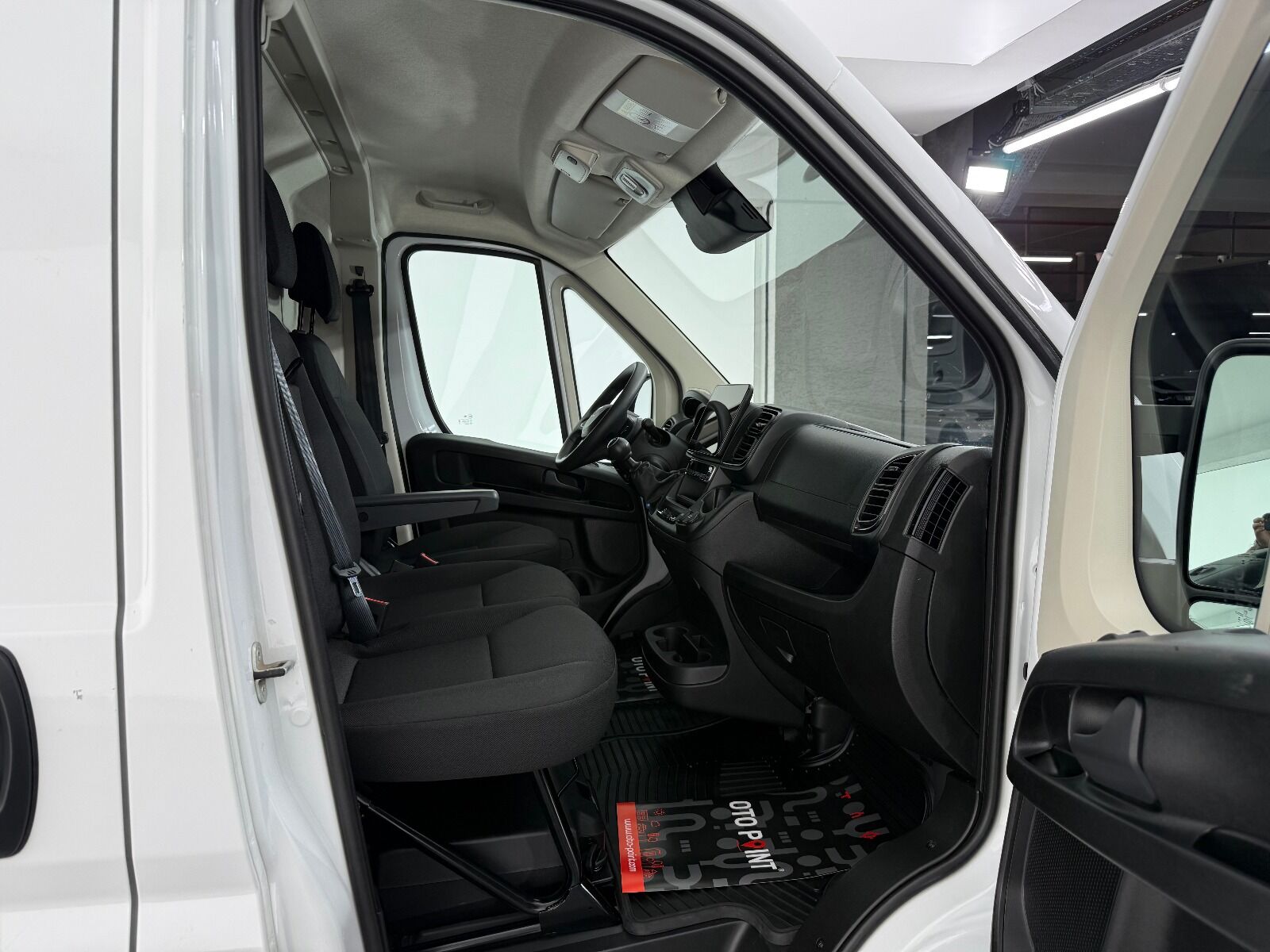 Fiat Ducato 2.2 MultiJet Maxi 11.5m3 S2 - 2025 - Detay