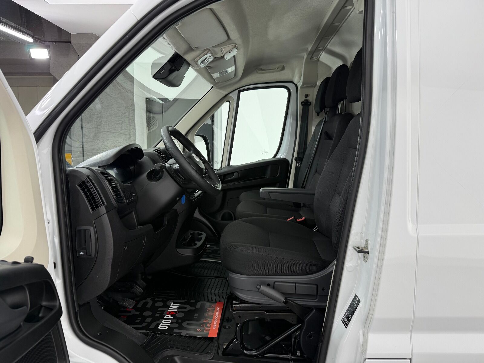 Fiat Ducato 2.2 MultiJet Maxi 11.5m3 S2 - 2025 - Detay