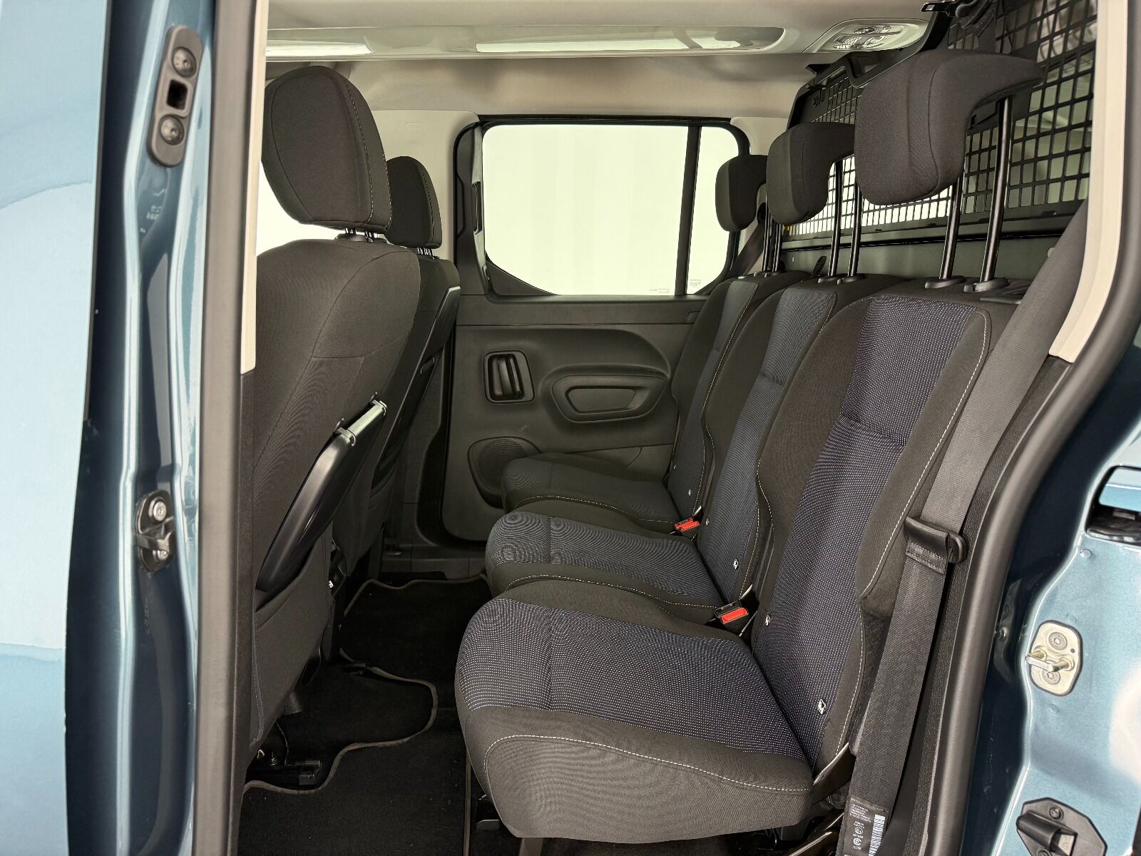 Fiat Doblo Combi 1.5 BlueHDİ Premio Plus - 2025 - Detay