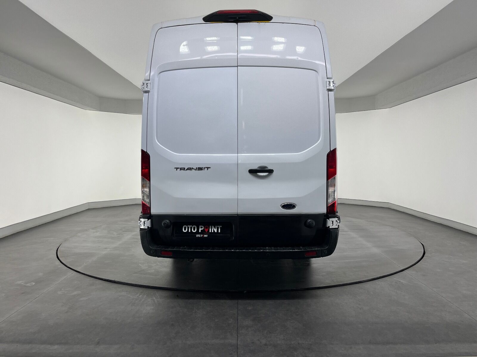 Ford Transit 350 E - 2022 - Detay